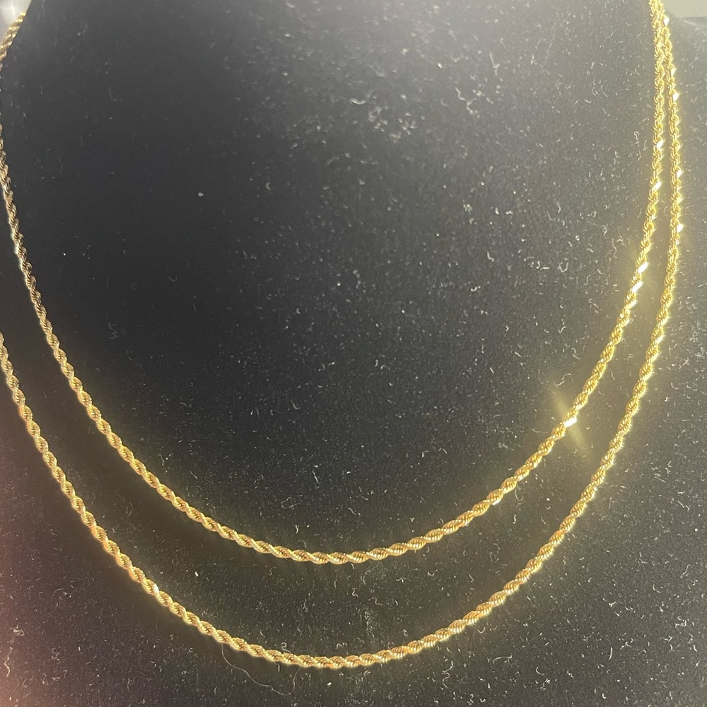 14k yellow Gold diamond cut Rope Chain Necklace 30” - Picture 5 of 11